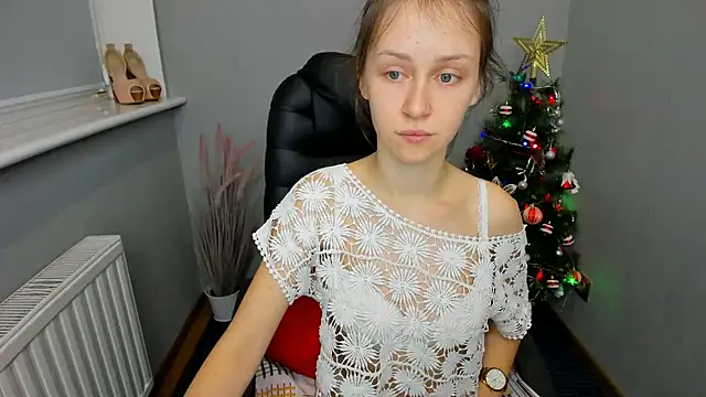 AfinaCutie online show from January 13, 2025, 2:11 pm