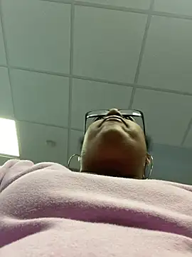 ebonyred online show from January 28, 2025, 8:36 pm