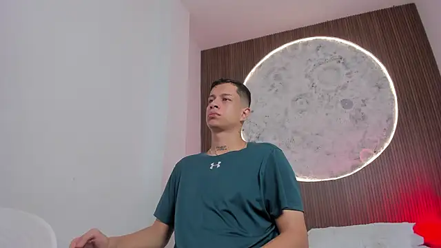 Snapshot of AgarEvans chatting on March 3, 2026, 4:40 am AgarEvans online show from March 3, 2026, 4:40 am