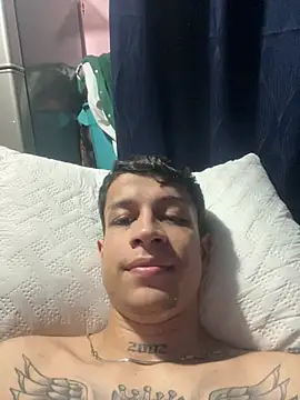 AgarEvans online show from April 3, 2026, 10:19 pm