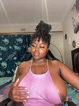 Honeycoco0211 online show from January 30, 2025, 3:22 am