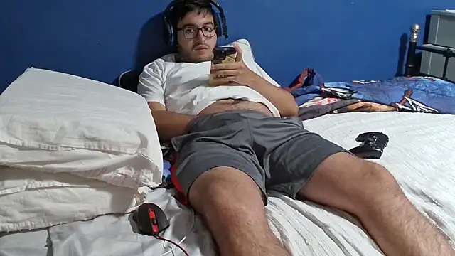 Snapshot of bwcalexander chatting on September 12, 2025, 1:49 am bwcalexander online show from September 12, 2025, 1:49 am