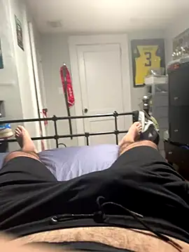 Snapshot of bwcalexander chatting on October 19, 2025, 9:26 pm bwcalexander online show from October 19, 2025, 9:26 pm