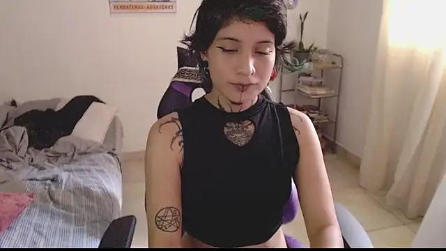 Snapshot of _Apola_77 chatting on January 16, 2025, 7:52 pm Apola 77 online show from January 16, 2025, 7:52 pm