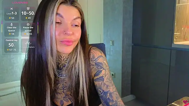 tattooedBabyy online show from September 20, 2025, 7:20 am