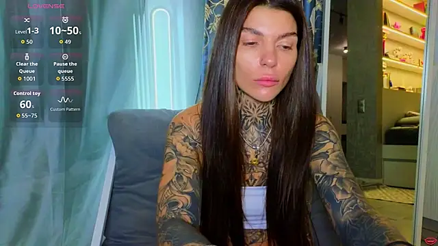 tattooedBabyy online show from April 1, 2026, 8:48 am