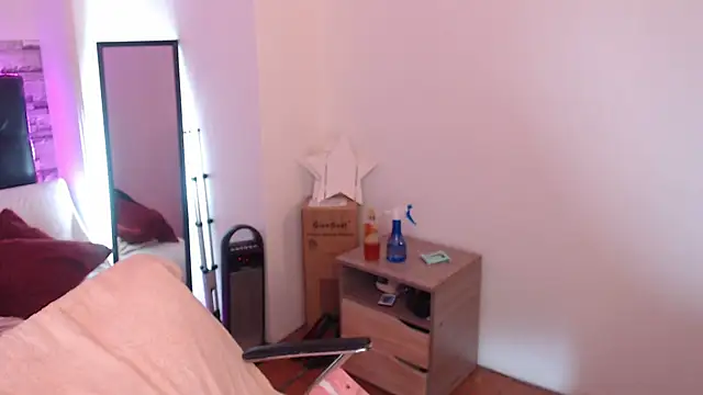 Snapshot of camila_delarosa chatting on September 20, 2025, 12:06 pm camila delarosa online show from September 20, 2025, 12:06 pm