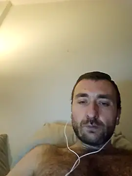 Snapshot of TIGERRR86 chatting on November 9, 2025, 12:20 am TIGERRR86 online show from November 9, 2025, 12:20 am