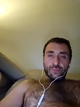 Snapshot of TIGERRR86 chatting on November 13, 2025, 8:41 pm TIGERRR86 online show from November 13, 2025, 8:41 pm