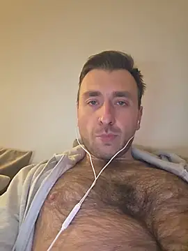 Snapshot of TIGERRR86 chatting on May 14, 2026, 11:00 pm TIGERRR86 online show from May 14, 2026, 11:00 pm
