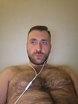 Snapshot of TIGERRR86 chatting on June 6, 2026, 9:52 pm TIGERRR86 online show from June 6, 2026, 9:52 pm