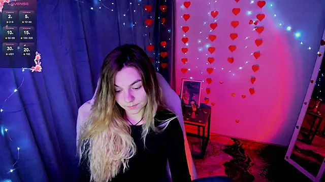 Sweet me  online show from April 17, 2026, 5:43 am