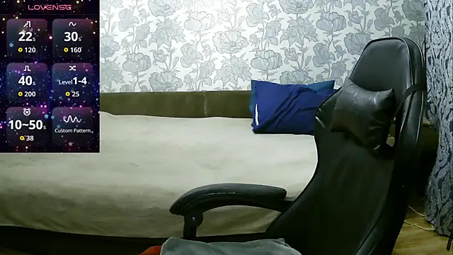 Snapshot of Sabrina_Poison chatting on November 13, 2025, 3:38 am Sabrina Poison online show from November 13, 2025, 3:38 am