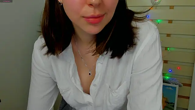 Lexy flower online show from January 7, 2025, 4:48 pm