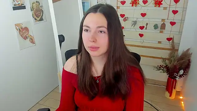 Lexy flower online show from February 8, 2026, 1:47 pm