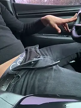 beyourself1323 online show from October 7, 2025, 3:09 pm