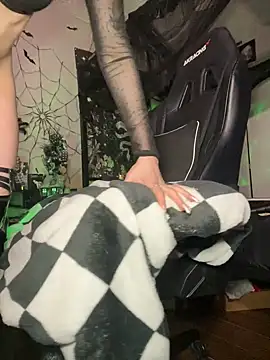 Snapshot of marleymaxwell chatting on January 4, 2025, 4:55 am marleymaxwell online show from January 4, 2025, 4:55 am