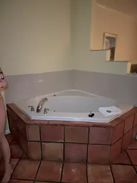 Snapshot of marleymaxwell chatting on January 28, 2025, 11:50 pm marleymaxwell online show from January 28, 2025, 11:50 pm