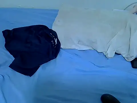 Snapshot of drowllie chatting on January 18, 2026, 3:27 pm drowllie online show from January 18, 2026, 3:27 pm