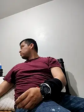 Snapshot of Potro23hotzen chatting on November 7, 2025, 7:25 pm Potro23hotzen online show from November 7, 2025, 7:25 pm