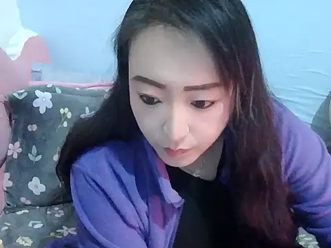 Snapshot of Xylona666 chatting on December 2, 2025, 4:57 pm Xylona666 online show from December 2, 2025, 4:57 pm