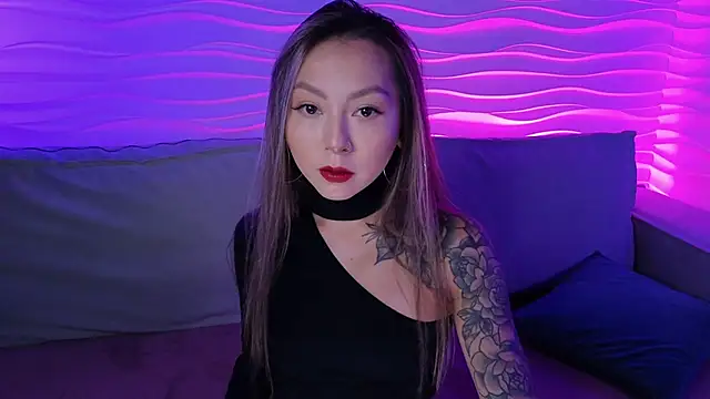 im casey online show from September 14, 2025, 7:18 am