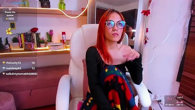 Snapshot of Irina_bx chatting on February 22, 2025, 10:31 pm Irina bx online show from February 22, 2025, 10:31 pm