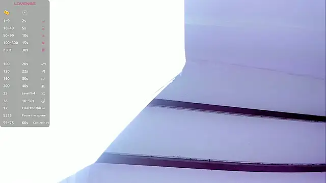 Oriana Guzman online show from January 5, 2025, 10:10 am