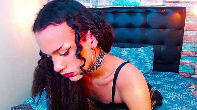 Snapshot of Foxy_Ella_ chatting on February 3, 2026, 3:50 pm Foxy Ella online show from February 3, 2026, 3:50 pm