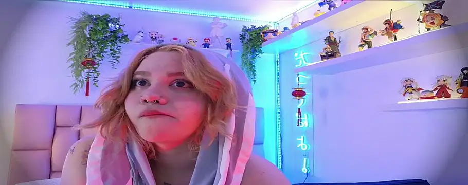 Snapshot of albaismynameX chatting on September 26, 2025, 12:20 pm albaismynameX online show from September 26, 2025, 12:20 pm