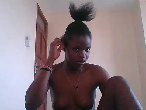 hotgal1112 online show from September 17, 2025, 7:43 am