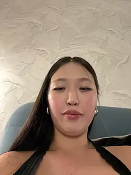 Aiko Yumi online show from January 31, 2025, 3:55 pm