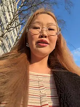 Aiko Yumi online show from March 17, 2026, 2:31 pm