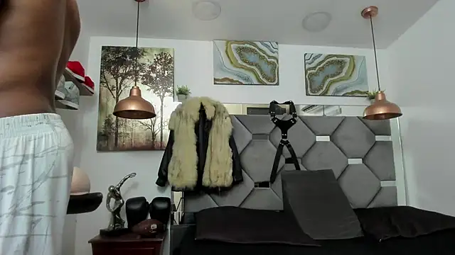 Snapshot of KING_FIT chatting on January 28, 2025, 11:17 pm KING FIT online show from January 28, 2025, 11:17 pm