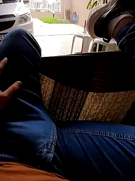 Snapshot of braza66 chatting on December 4, 2024, 2:37 pm braza66 online show from December 4, 2024, 2:37 pm