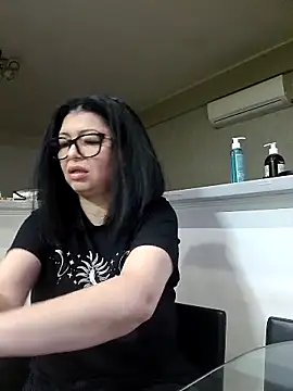 Milf Abigail online show from March 15, 2026, 2:50 am