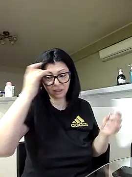 Milf Abigail online show from March 23, 2026, 2:59 am