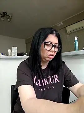 Milf Abigail online show from June 4, 2026, 3:12 am