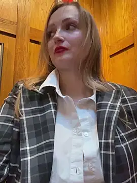 LadyTatiana Madam online show from February 23, 2025, 2:25 pm