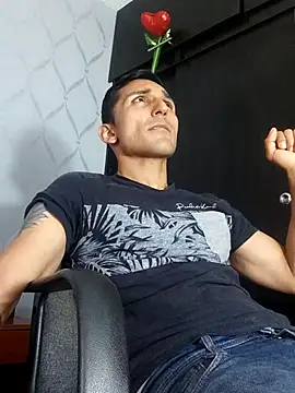 Marck Muscle online show from March 2, 2025, 10:16 pm