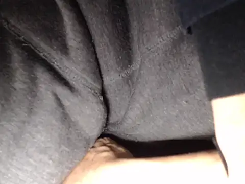 Snapshot of IMAGatMARK chatting on November 4, 2025, 3:33 pm IMAGatMARK online show from November 4, 2025, 3:33 pm