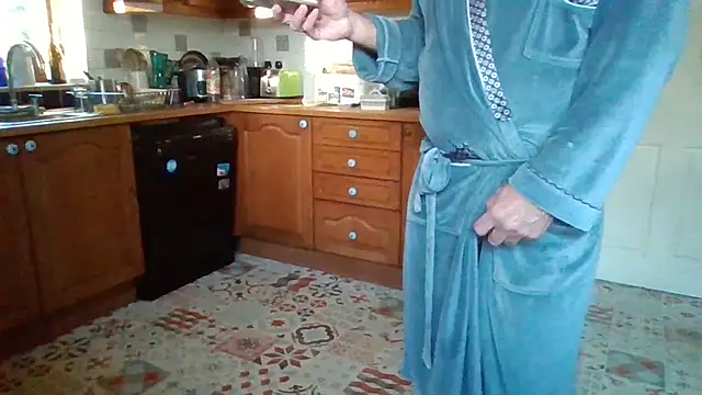 Snapshot of jakjak106 chatting on November 6, 2025, 8:15 am jakjak106 online show from November 6, 2025, 8:15 am