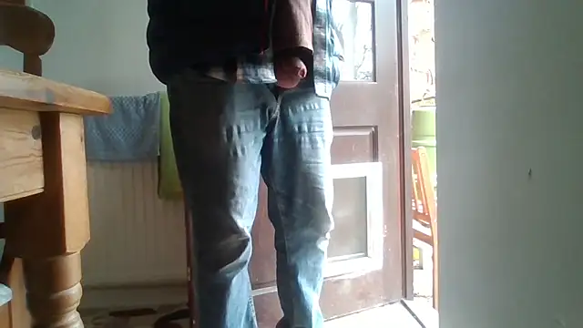 jakjak106 online show from March 24, 2026, 9:14 am