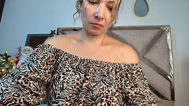 Ingridbergman online show from January 6, 2026, 12:42 pm