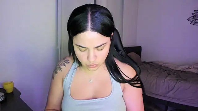 Snapshot of MelSaunders chatting on January 27, 2025, 5:25 am MelSaunders online show from January 27, 2025, 5:25 am