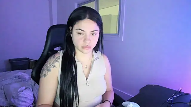 Snapshot of MelSaunders chatting on February 13, 2025, 3:18 am MelSaunders online show from February 13, 2025, 3:18 am