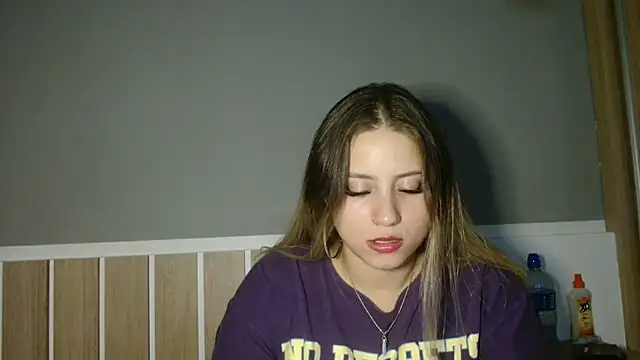 Snapshot of 520_Loirex_741 chatting on December 8, 2024, 2:07 am 520 Loirex 741 online show from December 8, 2024, 2:07 am