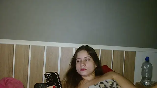 Snapshot of 520_Loirex_741 chatting on March 18, 2025, 9:43 pm 520 Loirex 741 online show from March 18, 2025, 9:43 pm