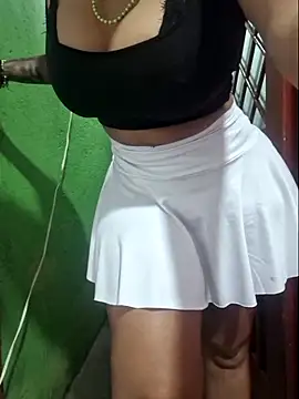 Snapshot of gatadeojosclaros chatting on March 1, 2025, 8:02 am gatadeojosclaros online show from March 1, 2025, 8:02 am