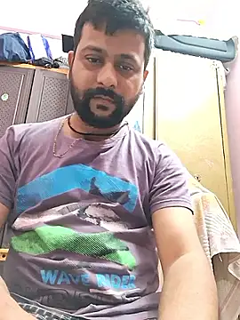 GlassBarge9 online show from February 1, 2026, 12:48 pm